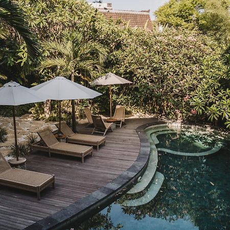 Umakayu Joglo Villa Canggu - Boutique Hotel Buitenkant foto
