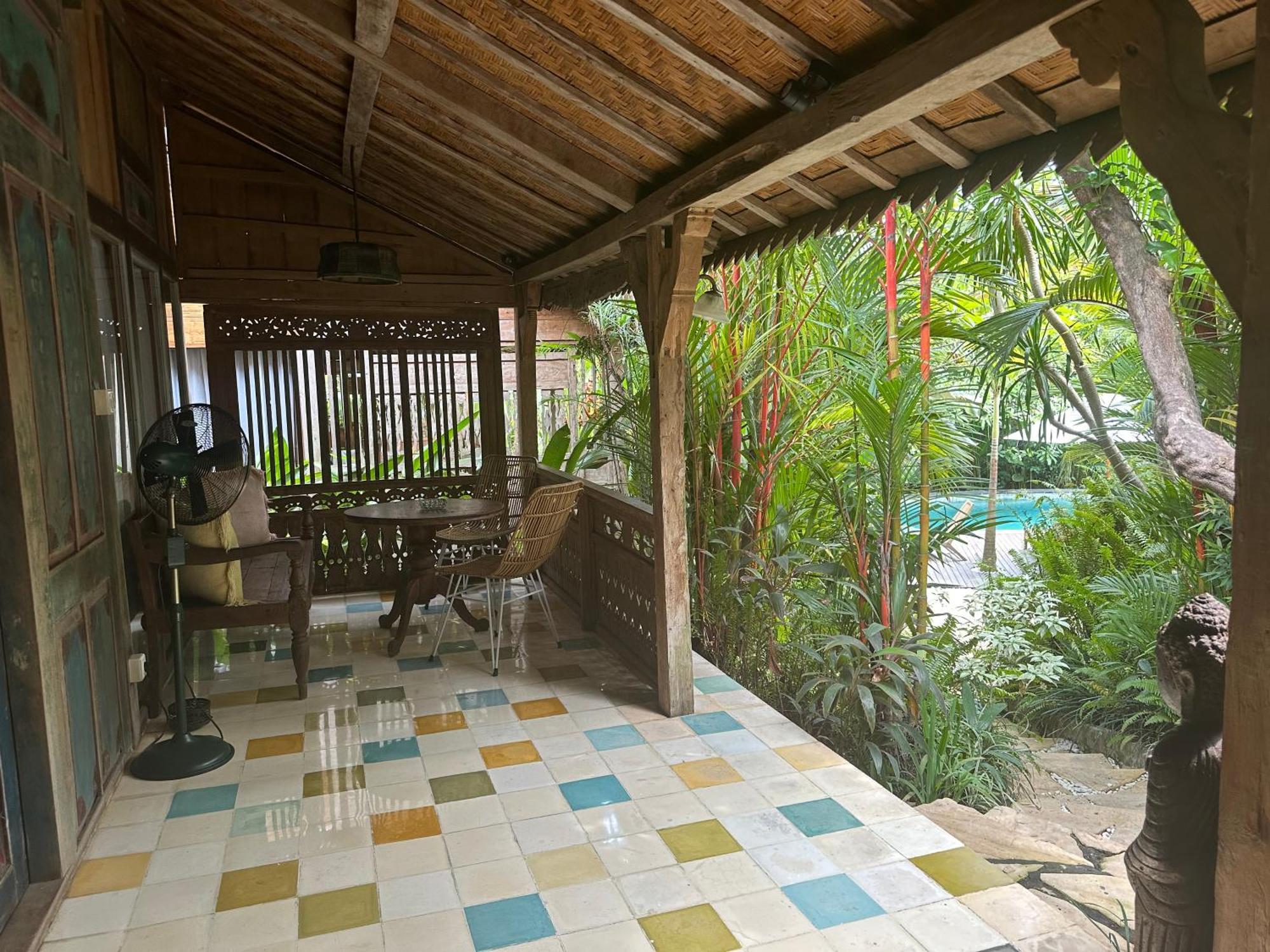Umakayu Joglo Villa Canggu - Boutique Hotel Buitenkant foto