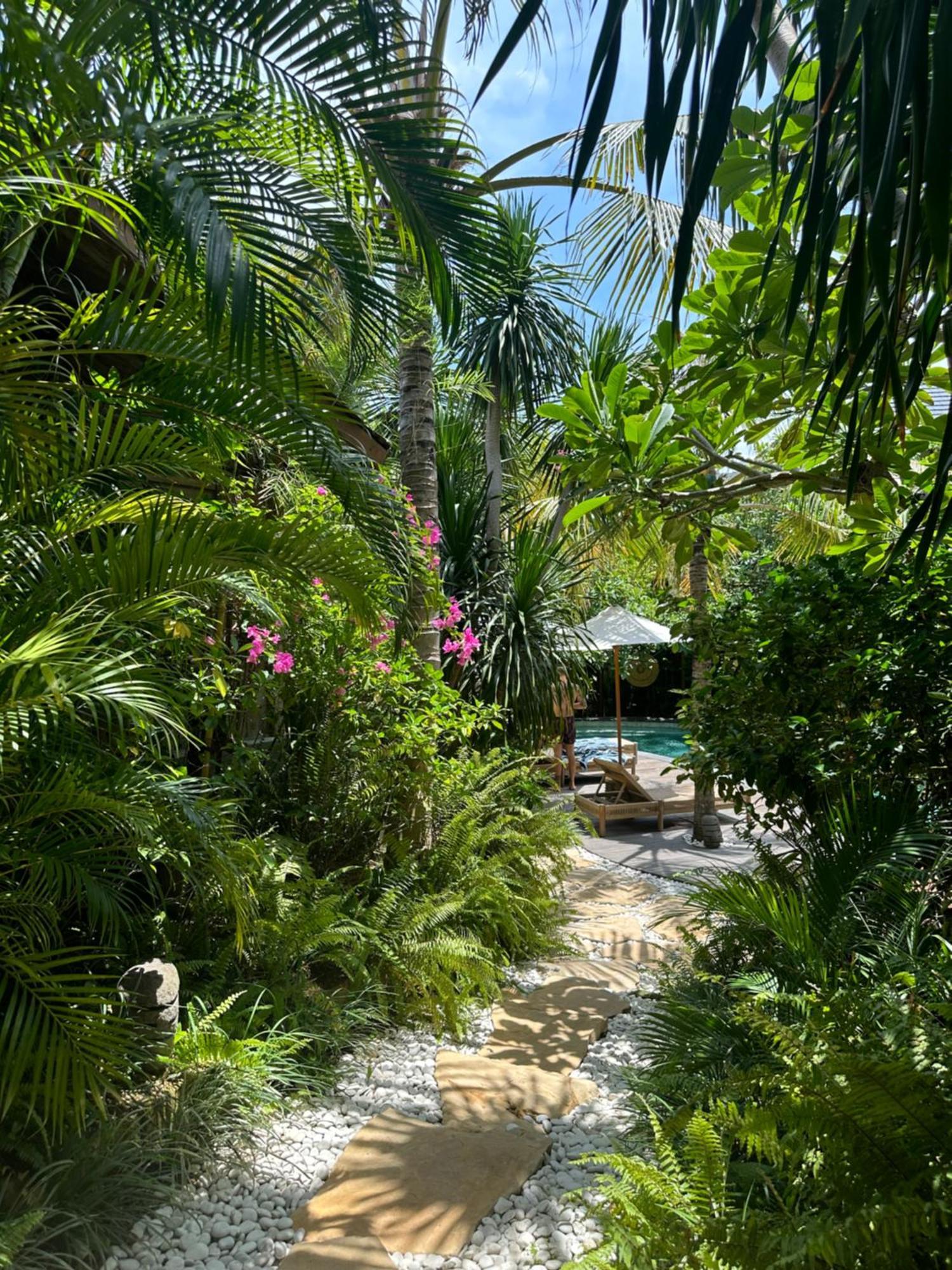 Umakayu Joglo Villa Canggu - Boutique Hotel Buitenkant foto