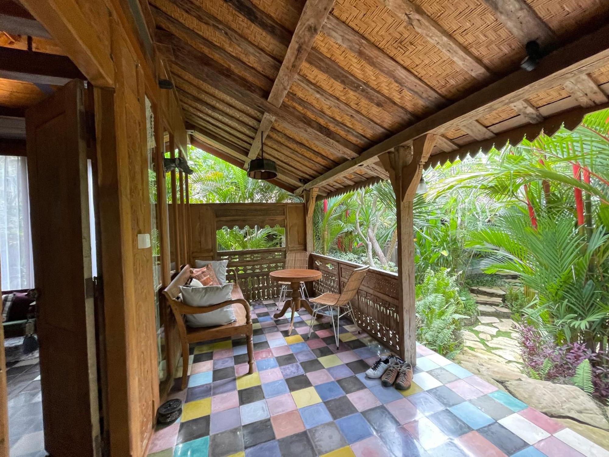 Umakayu Joglo Villa Canggu - Boutique Hotel Buitenkant foto