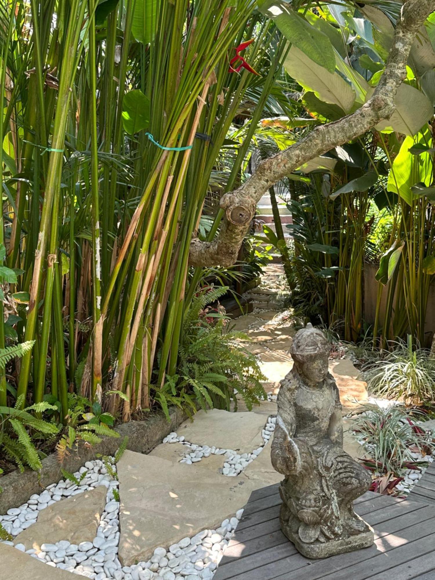 Umakayu Joglo Villa Canggu - Boutique Hotel Buitenkant foto
