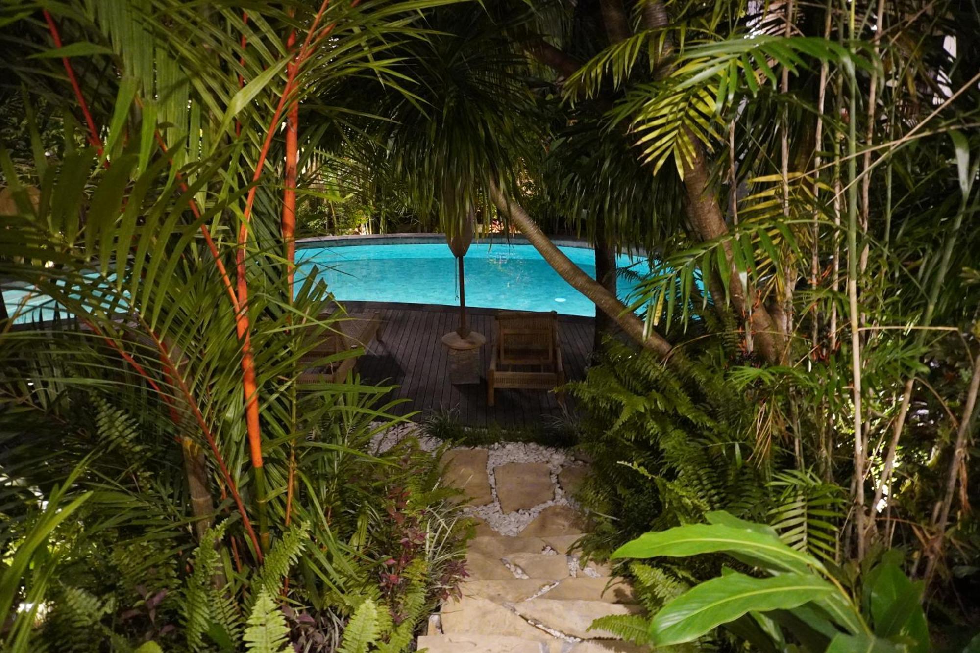 Umakayu Joglo Villa Canggu - Boutique Hotel Buitenkant foto