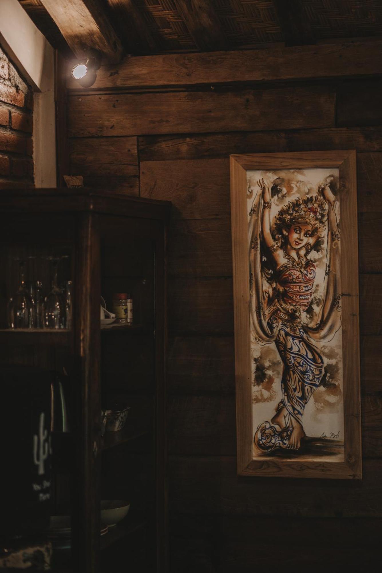 Umakayu Joglo Villa Canggu - Boutique Hotel Buitenkant foto