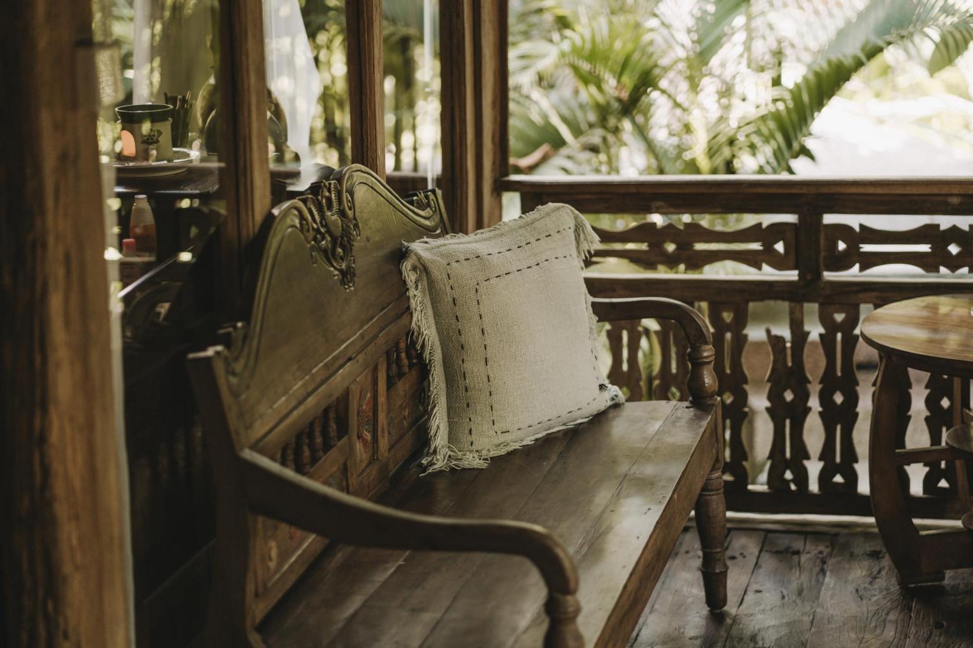 Umakayu Joglo Villa Canggu - Boutique Hotel Buitenkant foto